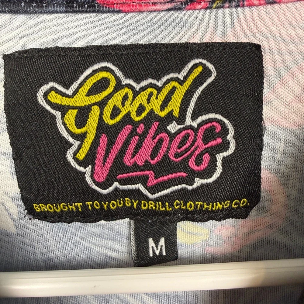 Good Vibes Drill Clothing Co Shirt Mens Medium Black Tropical Tiki Skeleton Surf